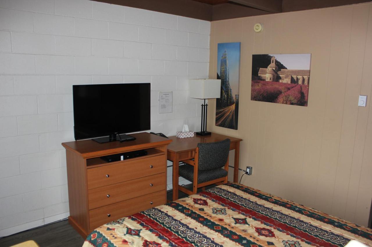 Flamingo Motel Penticton Extérieur photo