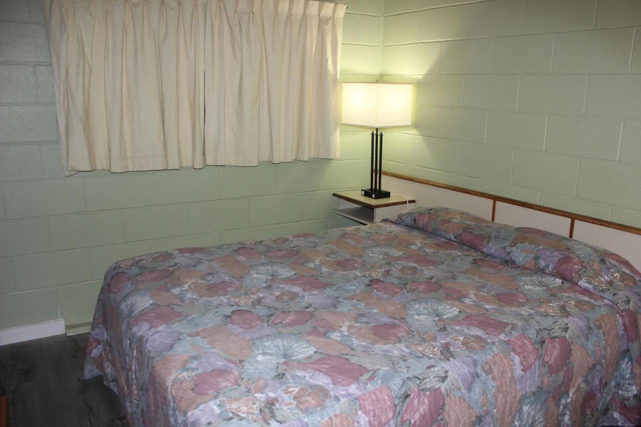 Flamingo Motel Penticton Extérieur photo