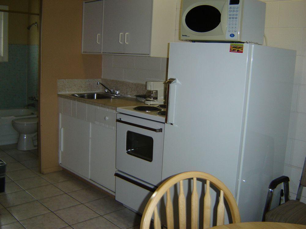 Flamingo Motel Penticton Extérieur photo