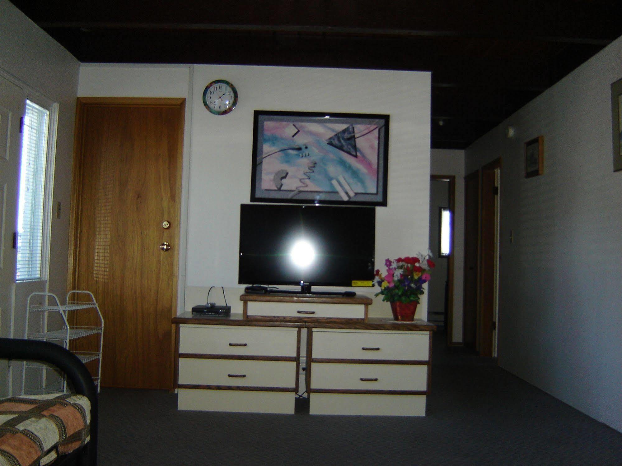 Flamingo Motel Penticton Extérieur photo